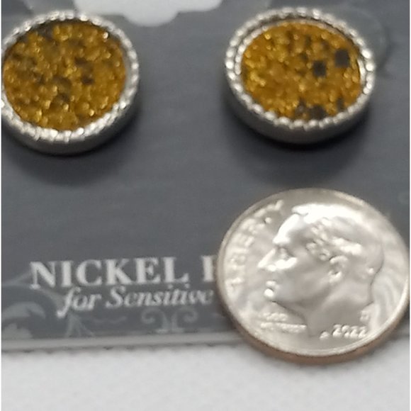 NEW Druzy Like Silver Tone Dressbarn Nickel Free Pierced Post Earrings - Picture 5 of 5